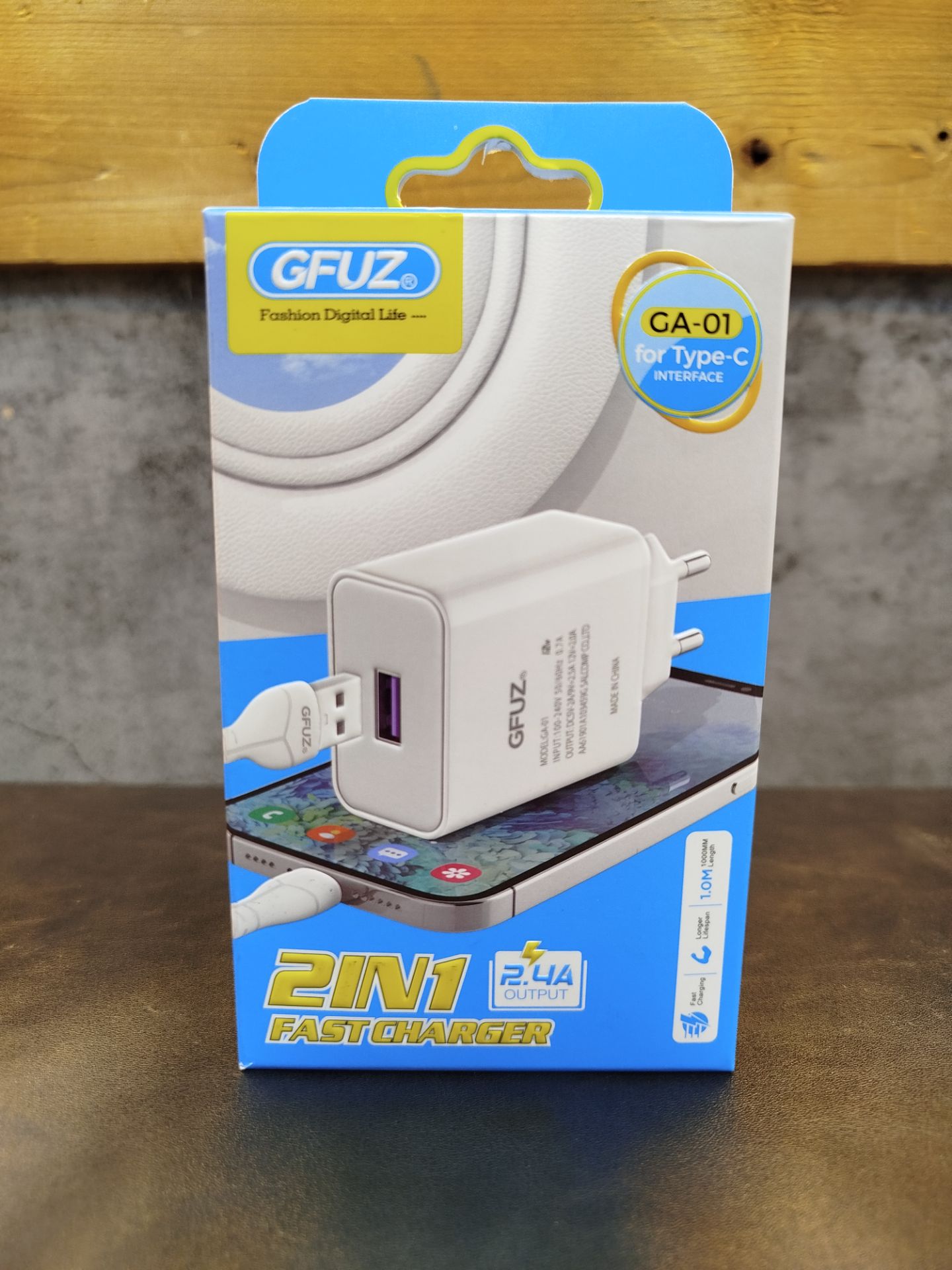شارژر مدل GA01 برند GFuz دارای کابل تایپ سی